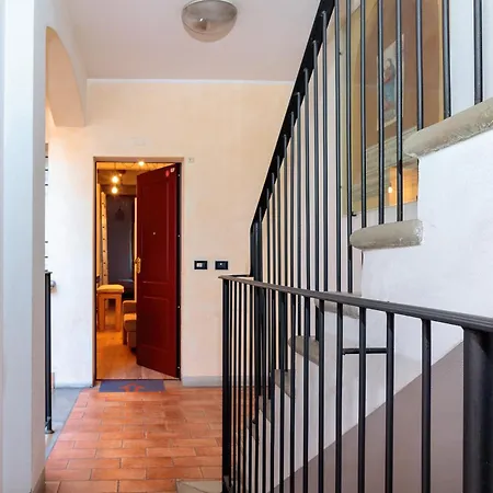 Apartment La Finestrella Loft